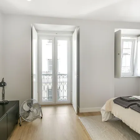 Bairro House Charming בית הארחה