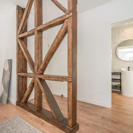 Bairro House Charming 4*