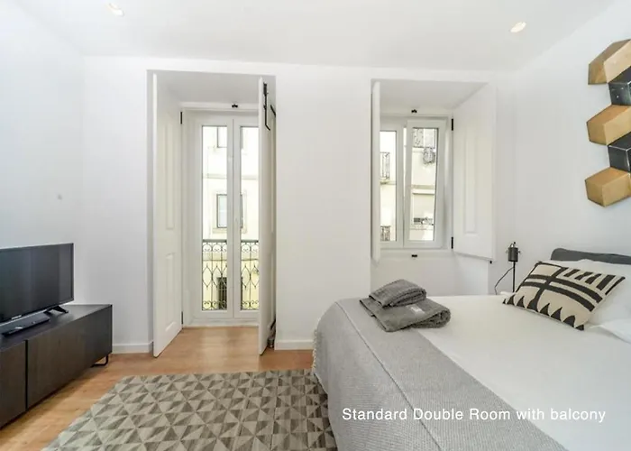 Bairro House Charming 4*