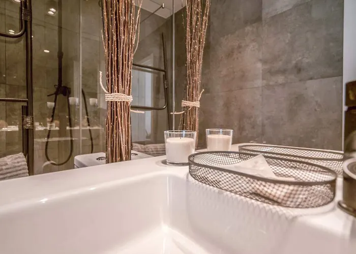 Bairro House Charming 4*