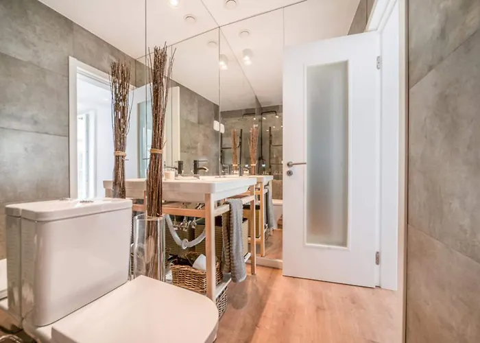 Bairro House Charming 4*
