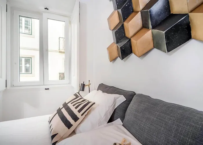 Bairro House Charming 4*