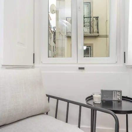 Konukevi Bairro House Charming 4*